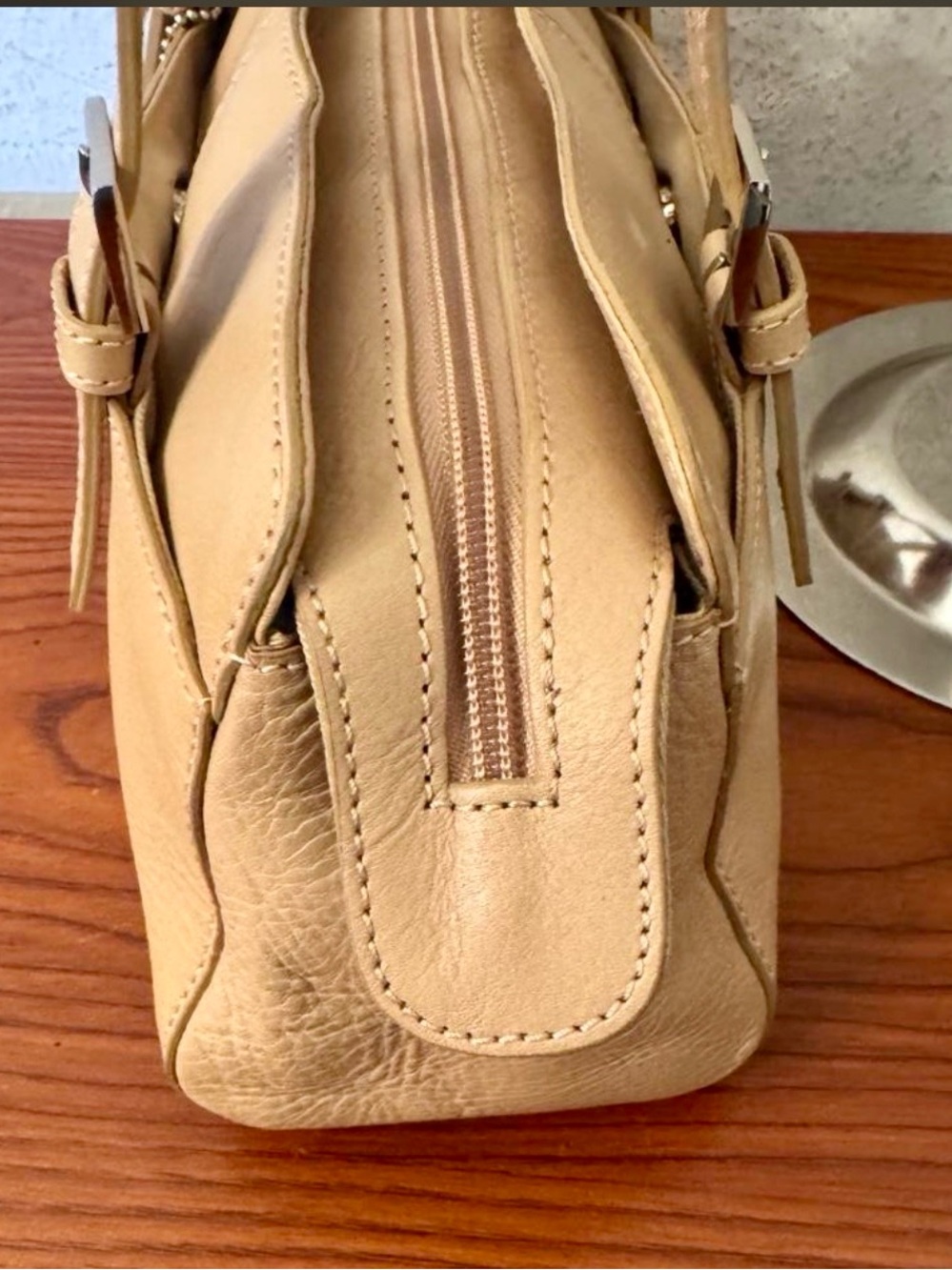 Etienne Aigner Vintage Tan Leather Shoulder Bag - Picture 4 of 6